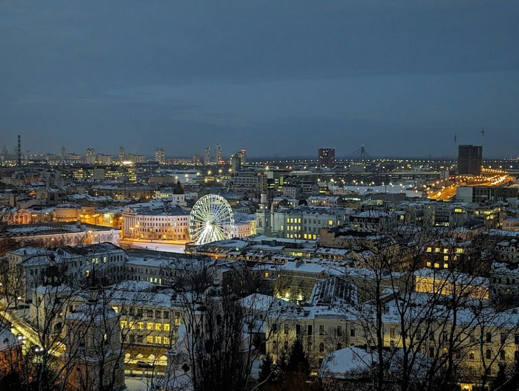 Rua de Kyiv durante o inverno